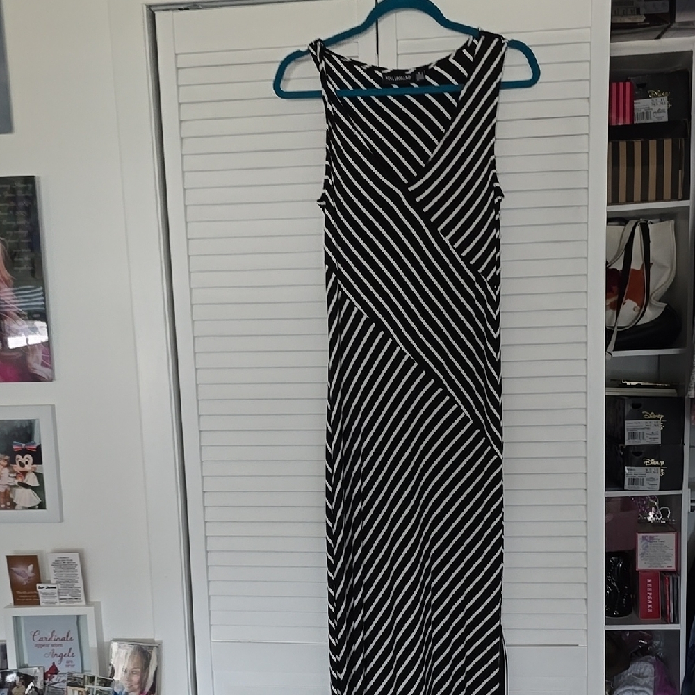 Nina Leonard Monochrome Striped Maxi Dress
